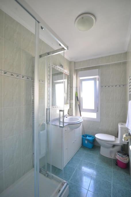 El Apartamento De San Manolo By Just Room Santander Bagian luar foto