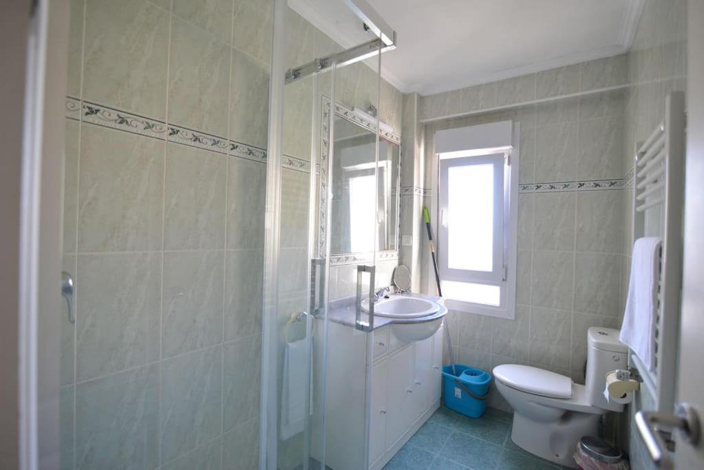 El Apartamento De San Manolo By Just Room Santander Bagian luar foto