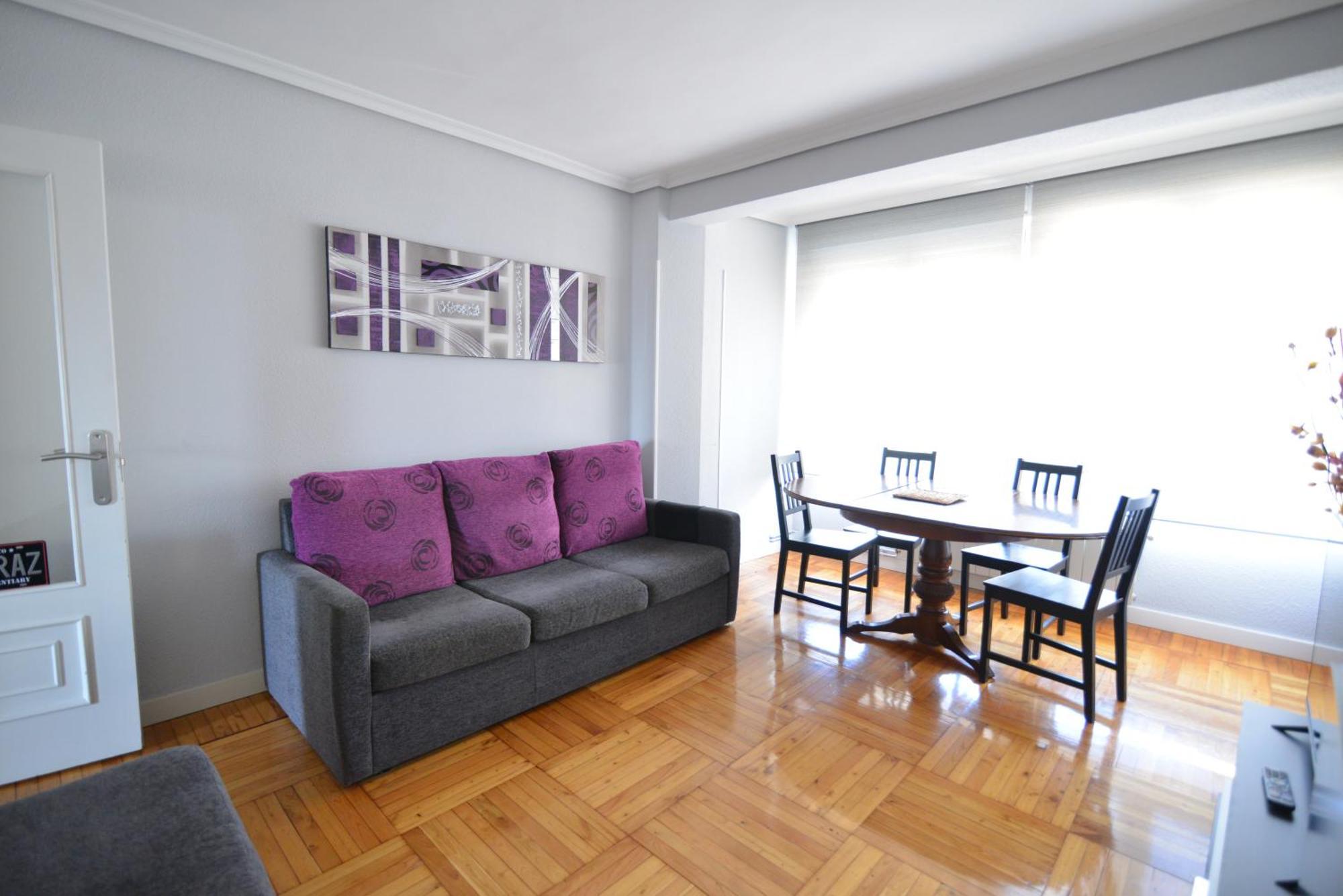 El Apartamento De San Manolo By Just Room Santander Bagian luar foto